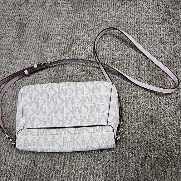 Michael Kors Jet Set Convertible Crossbody Bag Vanilla Pink Women's Gold Accent - Picture 8 of 9